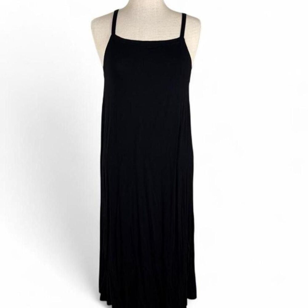 Minimalist Eileen Fisher Black Viscose Maxi Dress